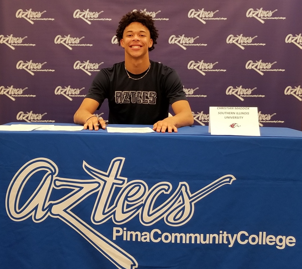 Sophomore cornerback Christian Maddox signed his letter of intent to continue his education and collegiate career at Southern Illinois University, an NCAA Division I program in Carbondale, IL. Photo by Raymond Suarez