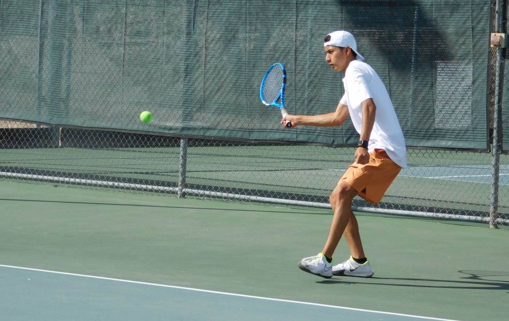 Aztecs men's tennis freshman Emanuel Robles-Serrano (Desert View HS) fell in the No. 6 singles Consolation Final 8-0 to Daniel Mahoney from University of South Carolina-Sumter. The Aztecs finished 22nd in the final team standings with 6.5 points. Photo by Raymond Suarez